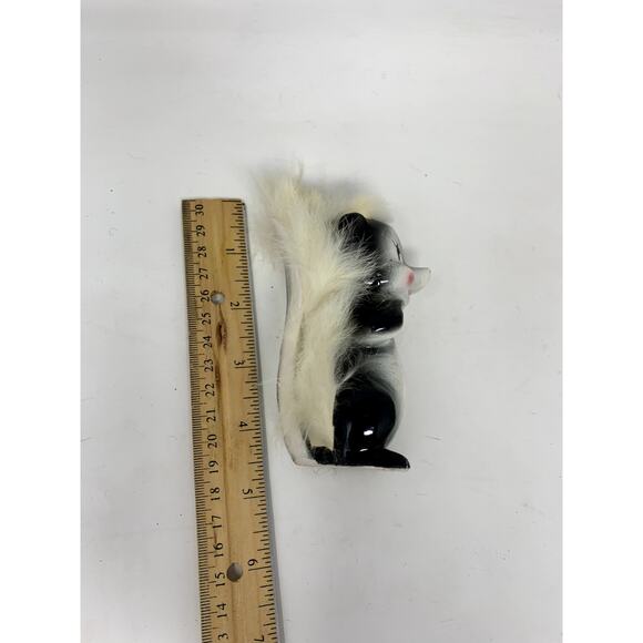 Kitsch Rare Vintage 1960s SKUNK Anthropomorphic Big Eyed W/Real Rabbit Fur Hair - Picture 7 of 14